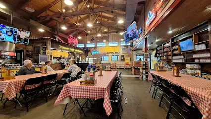 Rudy's "Country Store" and Bar-B-Q